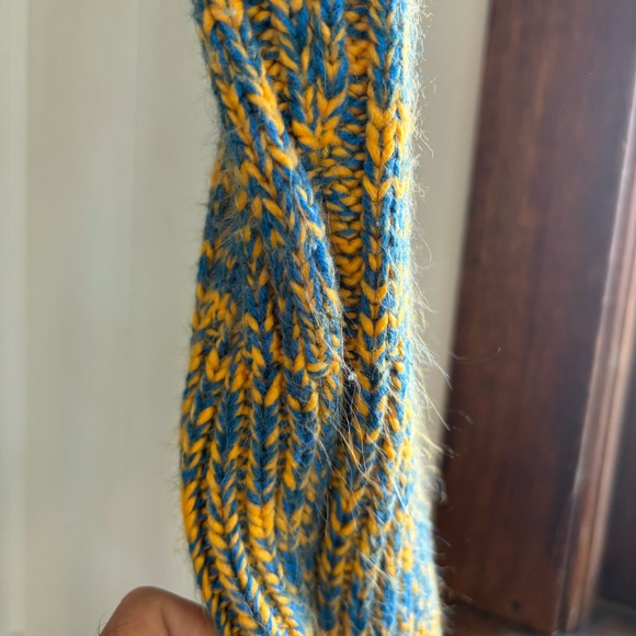 URBAN OUTFITTERSYellow Blue Chunky Knit Turtleneck Crop Sweater Top Women L NOTE - Picture 7 of 10